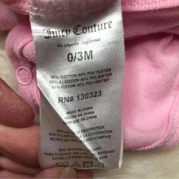Juicy Couture Diaper Shirt  Onesie Pink Heart / Floral Size 0-3 Months - Picture 10 of 16